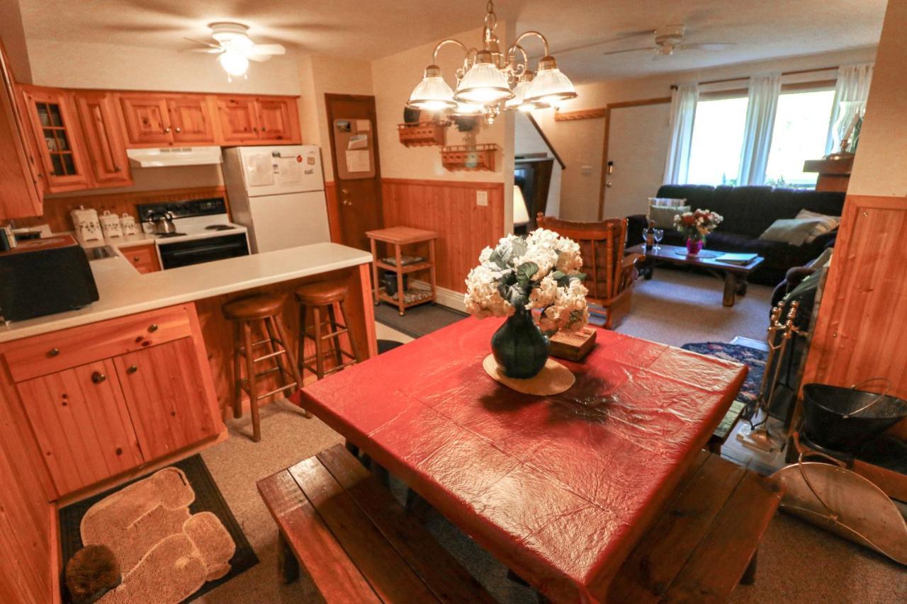 Quaint Condo 5 Minutes To The Ski Slopes Valley Park D1 Killington Exterior foto